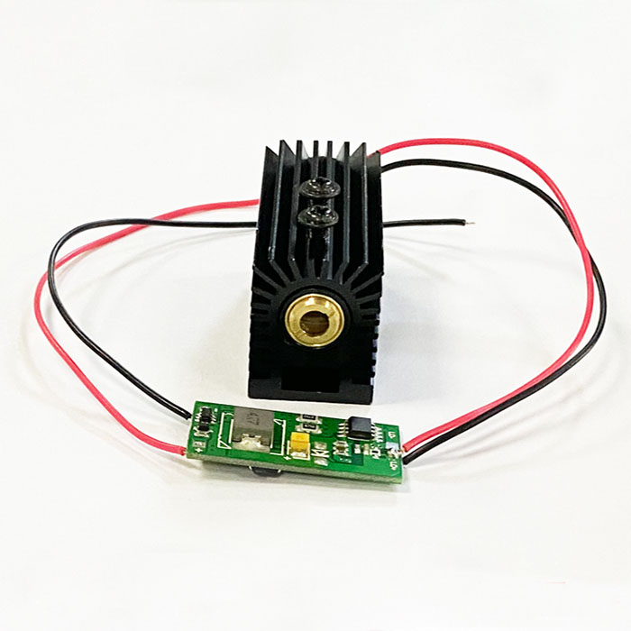 Long-distance Irradiation Laser 520nm 600mW Green Dot Laser Module